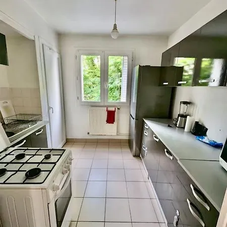 Sublime T3 - Calme, Equipe, Wifi & Parking Gratuit Appartement Grenoble