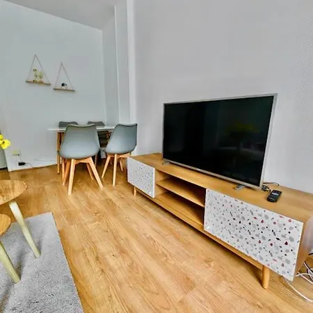Sublime T3 - Calme, Equipe, Wifi & Parking Gratuit * Grenoble